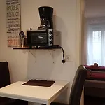 Apartament The Blue House